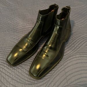 La Milano Chelsea boots